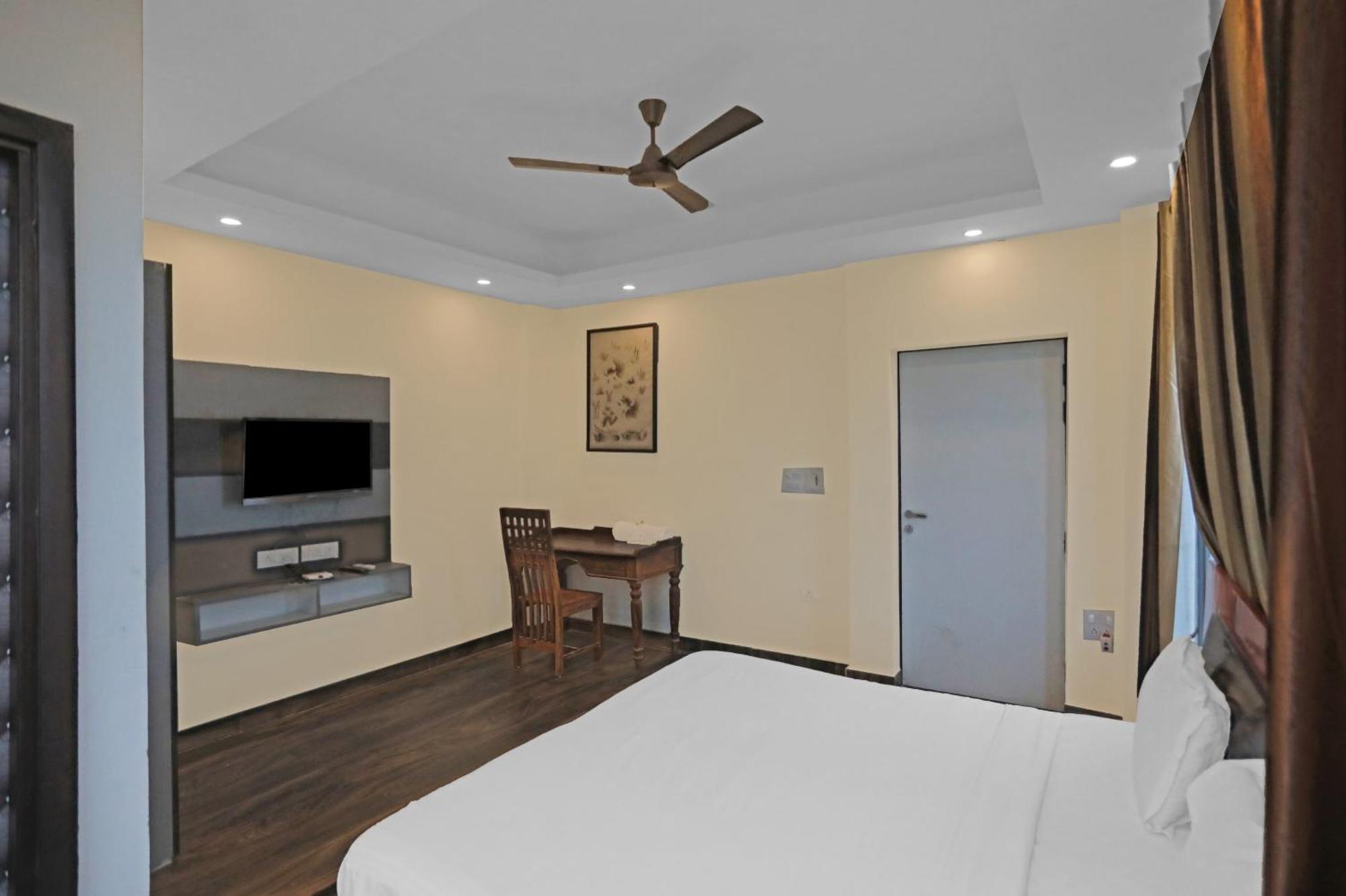 Super Hotel O Heart Beat Hotel Greater Noida Zewnętrze zdjęcie
